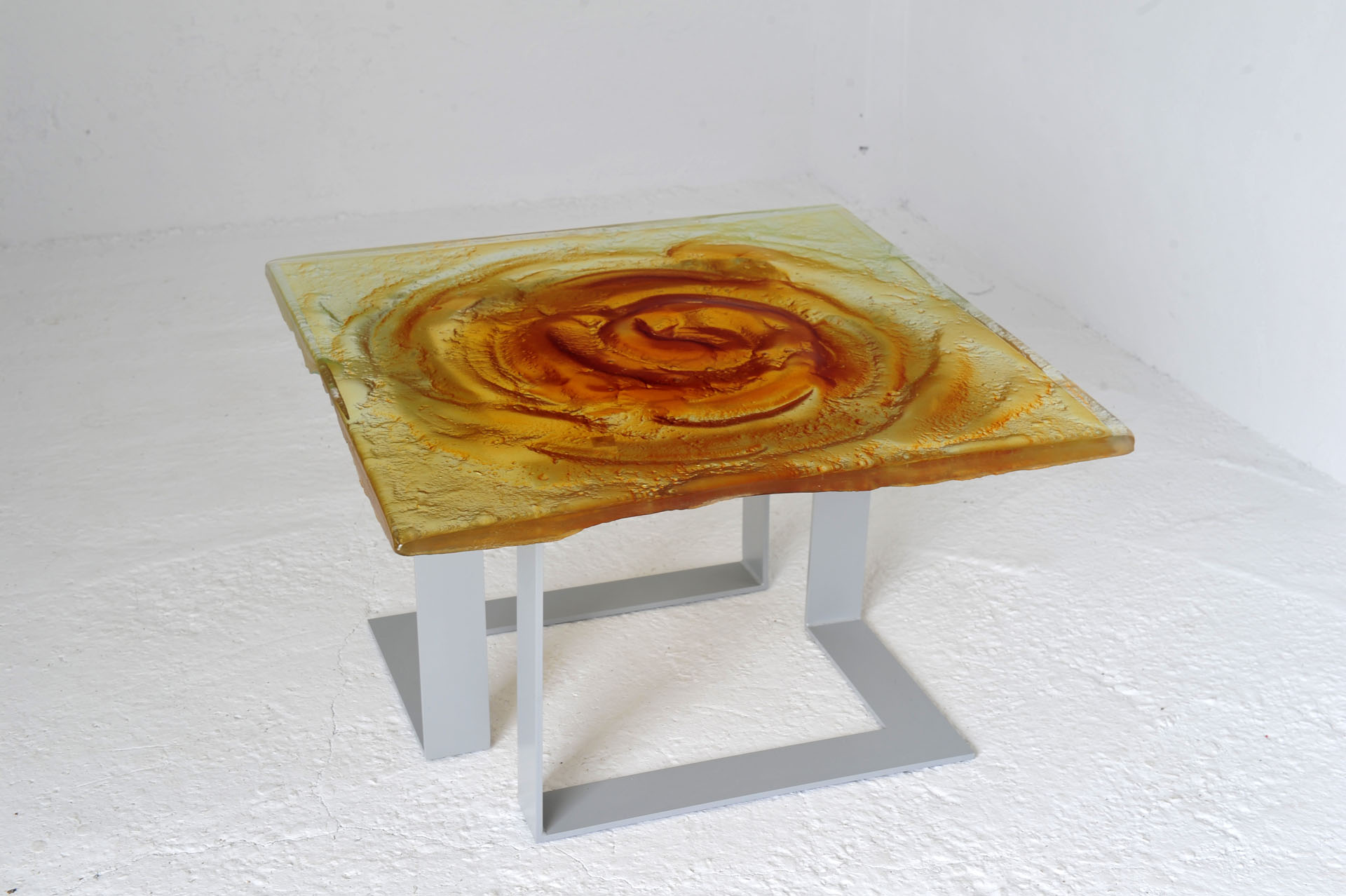 Archiglass Applied Arts Glass Table Stolik Szklany Wulkan Miodowy Szary 80x80